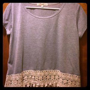 Cropped top with lace detail